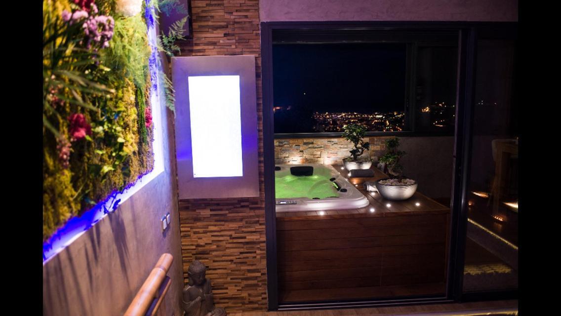Suite Hot Tub